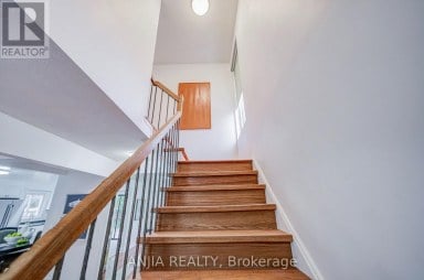 3 MOSSBROOK CRESCENT Toronto (Steeles) Ontario photo 18