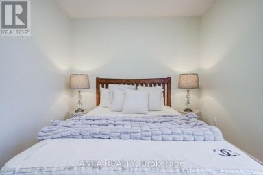 3 MOSSBROOK CRESCENT Toronto (Steeles) Ontario photo 21