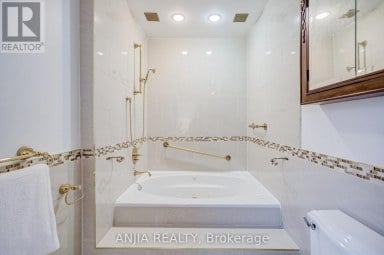 3 MOSSBROOK CRESCENT Toronto (Steeles) Ontario photo 28