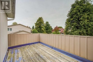 3 MOSSBROOK CRESCENT Toronto (Steeles) Ontario photo 31
