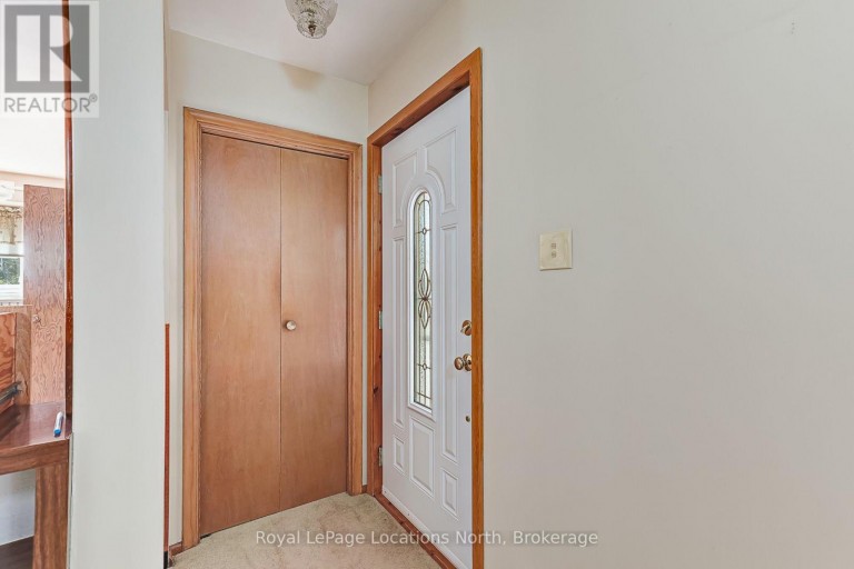 2 BUIST STREET, Clearview (Nottawa), Ontario, L0M1P0