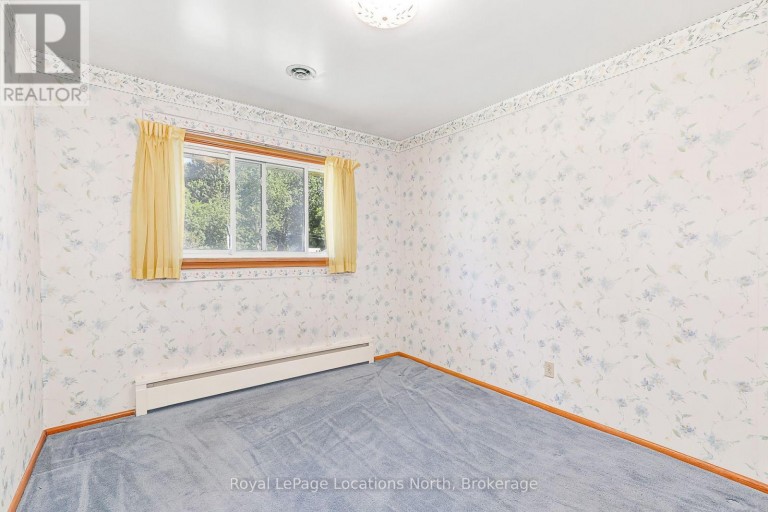 2 BUIST STREET, Clearview (Nottawa), Ontario, L0M1P0