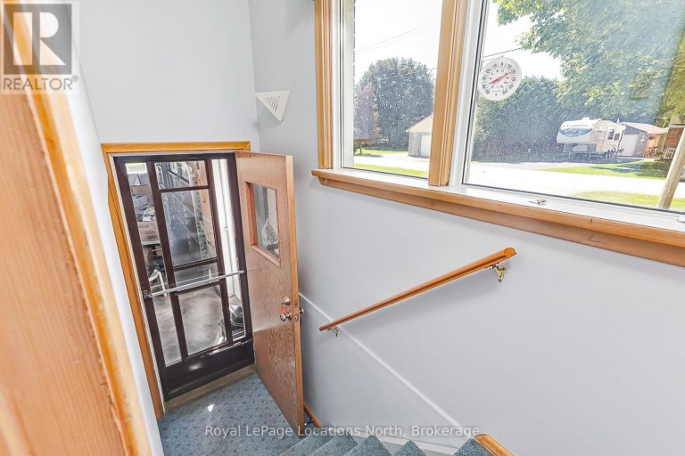 2 BUIST STREET, Clearview (Nottawa), Ontario, L0M1P0