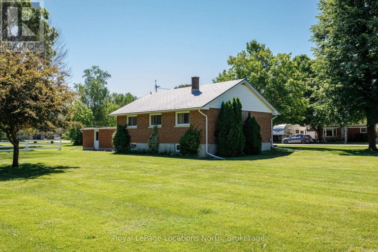 2 BUIST STREET, Clearview (Nottawa), Ontario, L0M1P0
