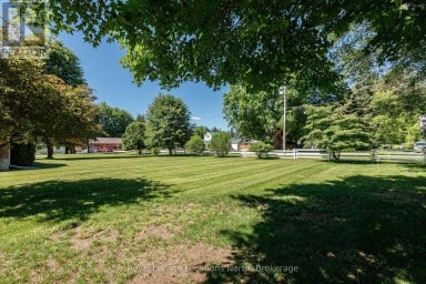 2 BUIST STREET Clearview (Nottawa) Ontario photo 40