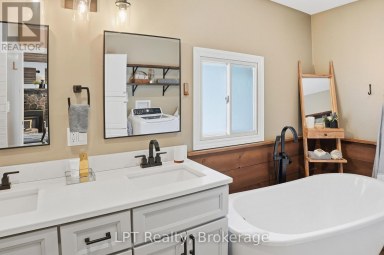 21 TYSON LANE South Bruce Peninsula Ontario photo 20