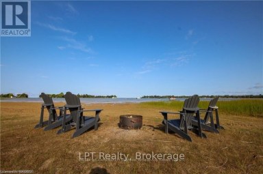 21 TYSON LANE South Bruce Peninsula Ontario photo 4