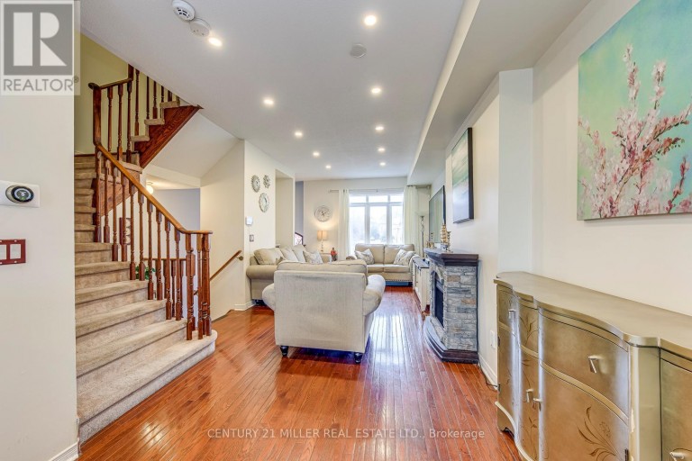 3117 JOEL KERBEL PLACE, Mississauga (Applewood), Ontario, L4Y0B1