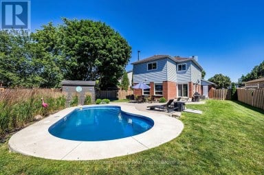 329 CHALLENGER COURT Clarington (Newcastle) Ontario photo 1