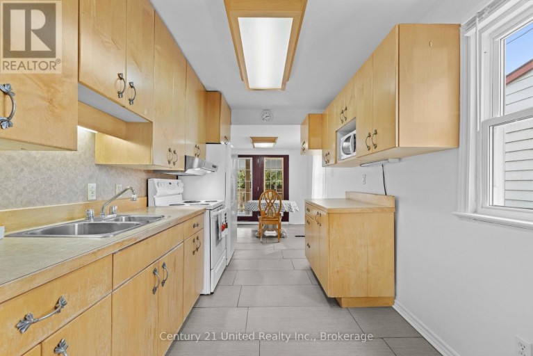 759 ST. MARY'S STREET, Peterborough, Ontario, K9J4H1