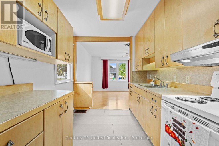 759 ST. MARY'S STREET, Peterborough, Ontario, K9J4H1