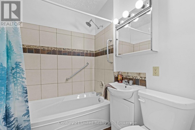 759 ST. MARY'S STREET, Peterborough, Ontario, K9J4H1