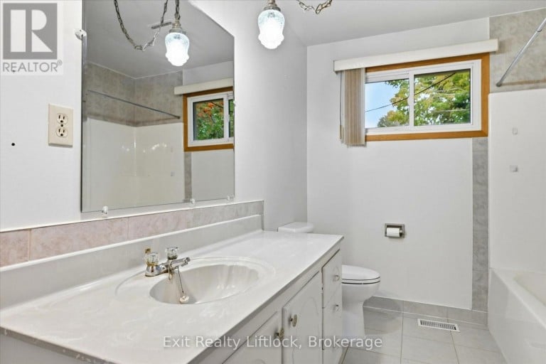 842 CHEMONGVIEW DRIVE, Selwyn, Ontario, K0L1T0