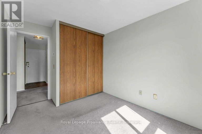 509 - 358 QUEEN MARY ROAD, Kingston (West of Sir John A. Blvd), Ontario, K7M7E8