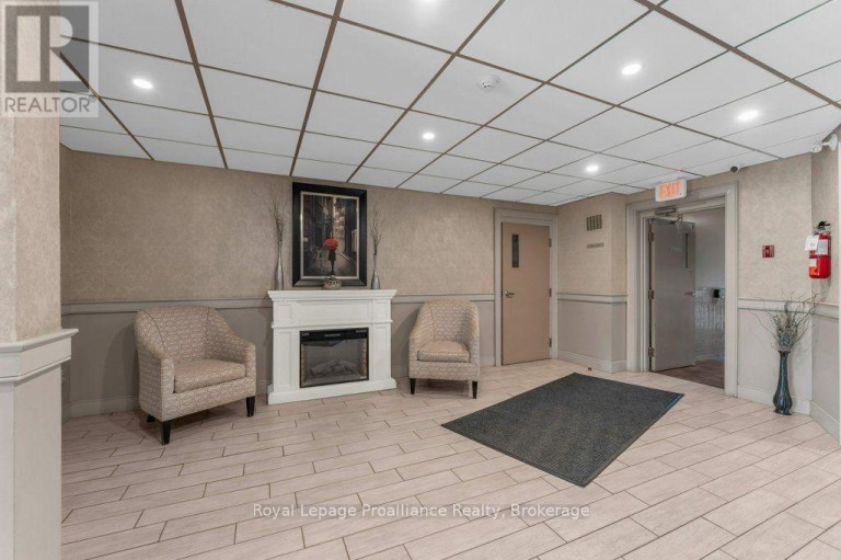 509 - 358 QUEEN MARY ROAD, Kingston (West of Sir John A. Blvd), Ontario, K7M7E8
