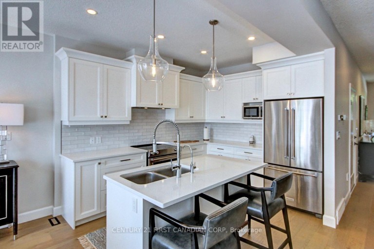 420 OLD WONDERLAND ROAD, London South (South N), Ontario, N6K3R2