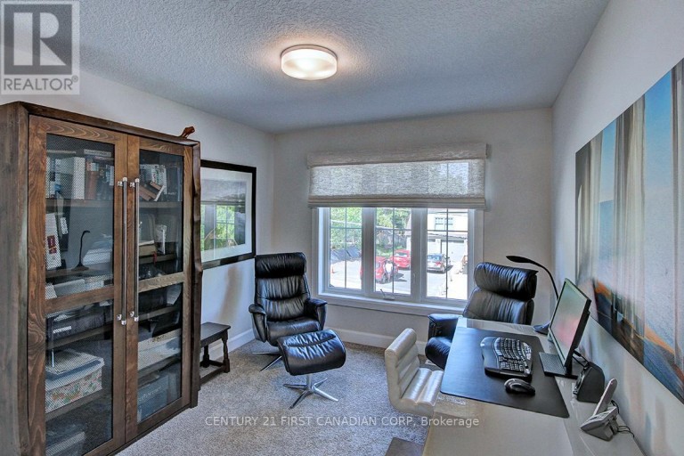 420 OLD WONDERLAND ROAD, London South (South N), Ontario, N6K3R2
