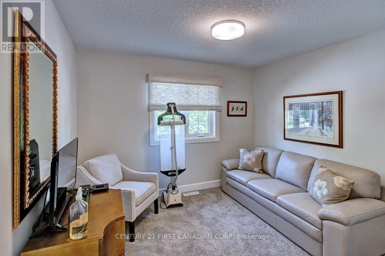 420 OLD WONDERLAND ROAD, London South (South N), Ontario, N6K3R2