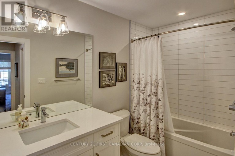 420 OLD WONDERLAND ROAD, London South (South N), Ontario, N6K3R2