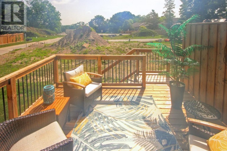 420 OLD WONDERLAND ROAD, London South (South N), Ontario, N6K3R2