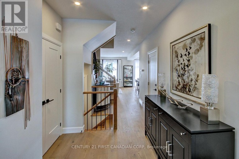 420 OLD WONDERLAND ROAD, London South (South N), Ontario, N6K3R2