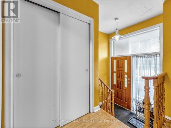 121 JANRAY DRIVE Toronto (Woburn) Ontario photo 3