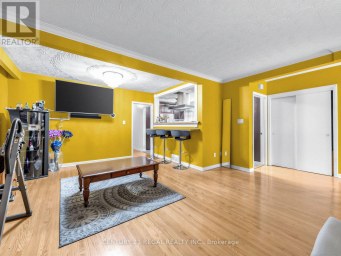 121 JANRAY DRIVE Toronto (Woburn) Ontario photo 5