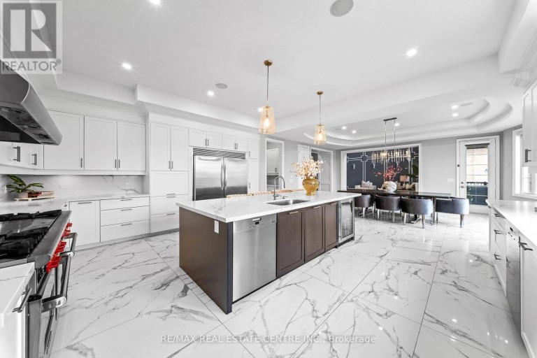 10 ROLLING GREEN COURT, Vaughan (Kleinburg), Ontario, L4H4K7