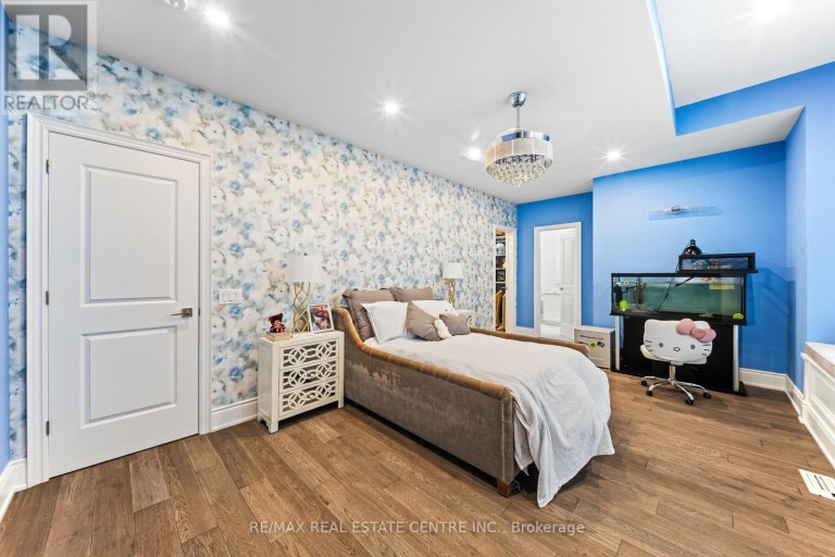 10 ROLLING GREEN COURT, Vaughan (Kleinburg), Ontario, L4H4K7