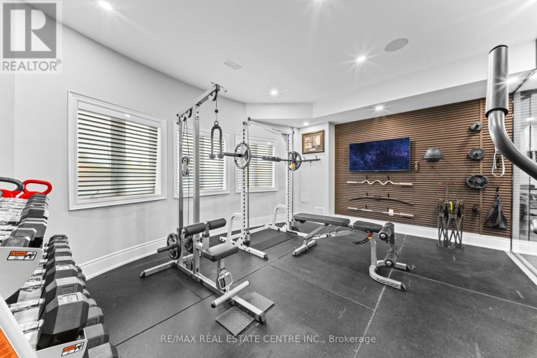 10 ROLLING GREEN COURT, Vaughan (Kleinburg), Ontario, L4H4K7
