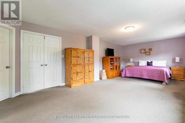 114 RUFFET DRIVE, Barrie (Edgehill Drive), Ontario, L4N0N6