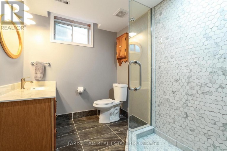 114 RUFFET DRIVE, Barrie (Edgehill Drive), Ontario, L4N0N6
