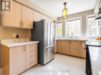 51 SPADINA ROAD Brampton (Bram West) Ontario photo 10