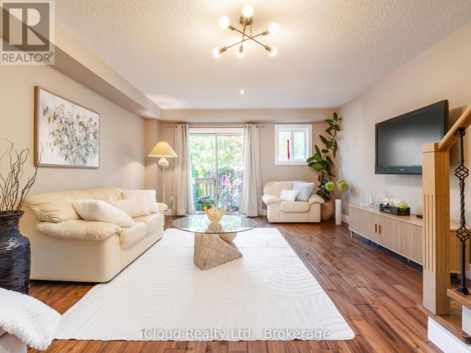 51 SPADINA ROAD, Brampton (Bram West), Ontario, L6X4X6