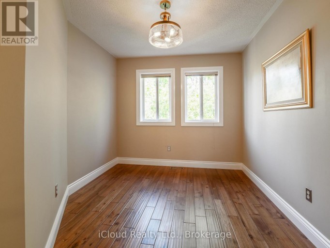 51 SPADINA ROAD, Brampton (Bram West), Ontario, L6X4X6