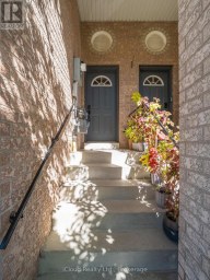 51 SPADINA ROAD Brampton (Bram West) Ontario photo 3