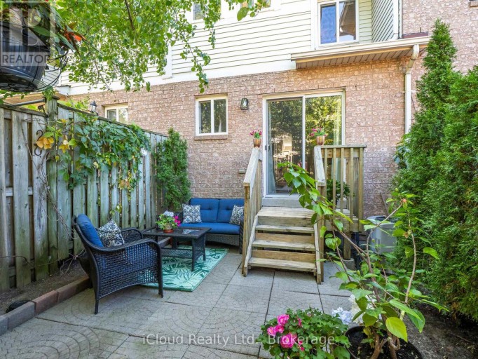 51 SPADINA ROAD, Brampton (Bram West), Ontario, L6X4X6