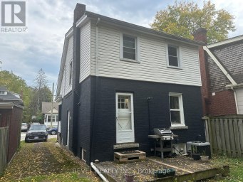 33 CLINE AVENUE N Hamilton (Westdale) Ontario photo 22