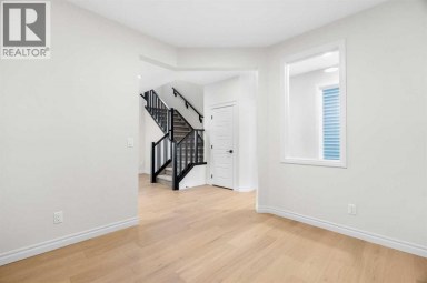 63 Annette Rise NW Calgary Alberta photo 18