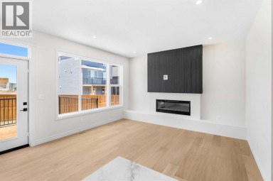 63 Annette Rise NW Calgary Alberta photo 4