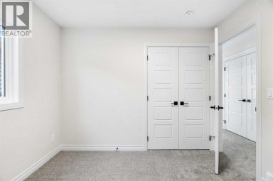 63 Annette Rise NW Calgary Alberta photo 40