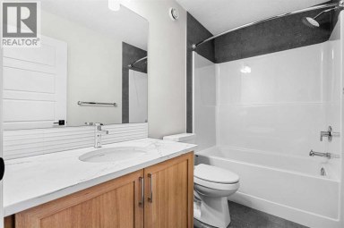 63 Annette Rise NW Calgary Alberta photo 42