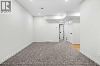 63 Annette Rise NW Calgary Alberta photo 45