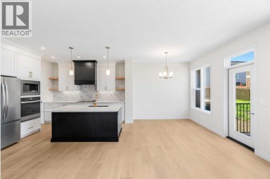 63 Annette Rise NW Calgary Alberta photo 6