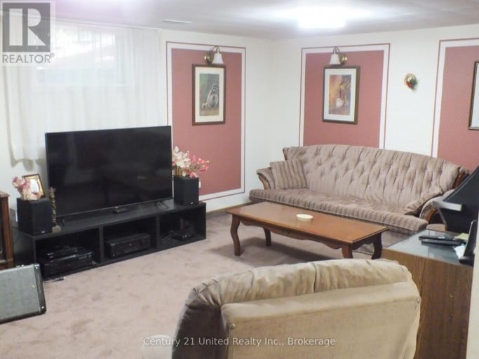 309 LINDAN AVENUE, Selwyn, Ontario, K9L1K8