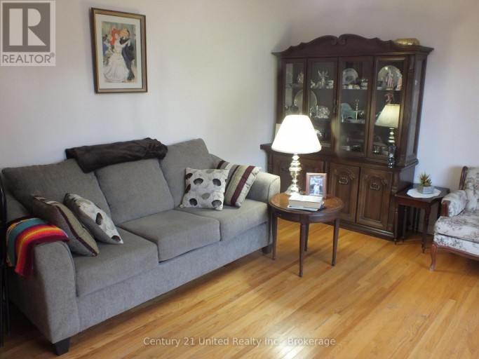 309 LINDAN AVENUE, Selwyn, Ontario, K9L1K8