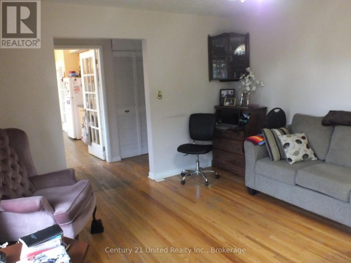 309 LINDAN AVENUE, Selwyn, Ontario, K9L1K8