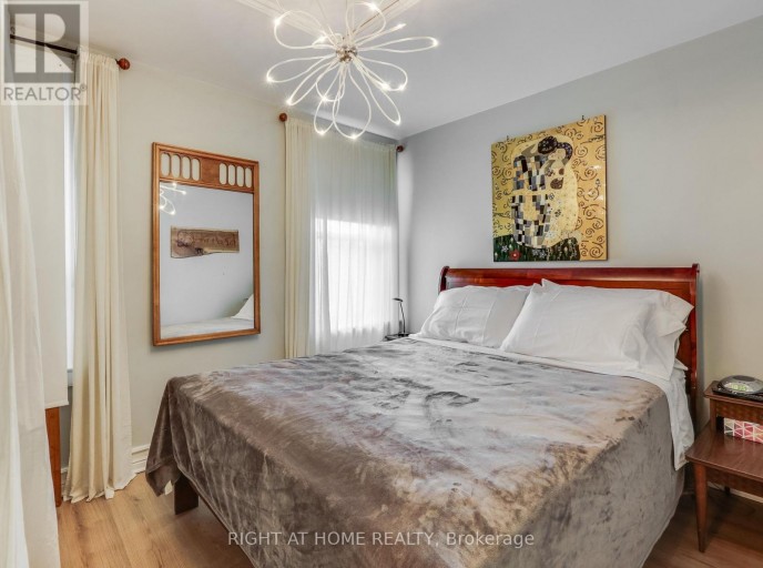 1053 FRANCES STREET, London East (East M), Ontario, N5W2L8