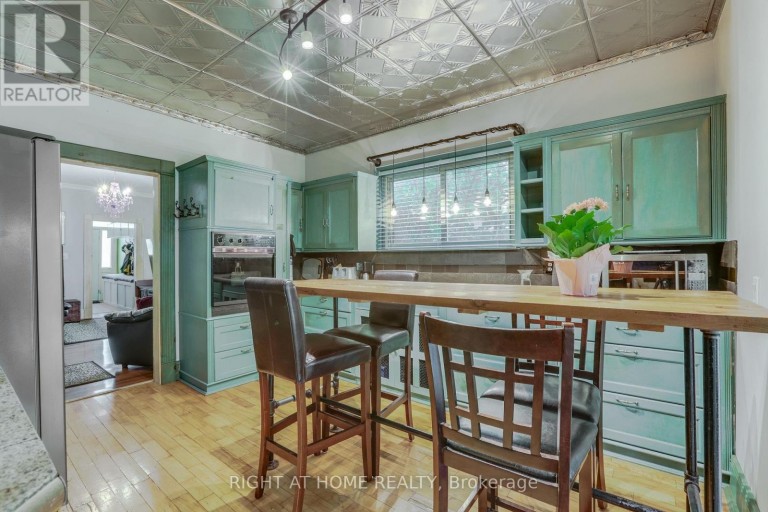 1053 FRANCES STREET, London East (East M), Ontario, N5W2L8