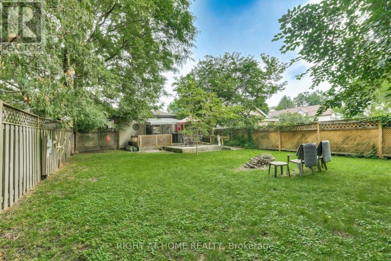 1053 FRANCES STREET, London East (East M), Ontario, N5W2L8
